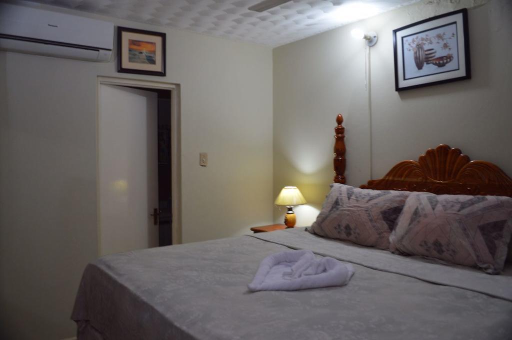 Chill On The Hill Apartman Ocho Rios Kültér fotó